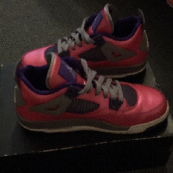 Girls Air Jordan 4 Retro Gs - Picture 4 of 6